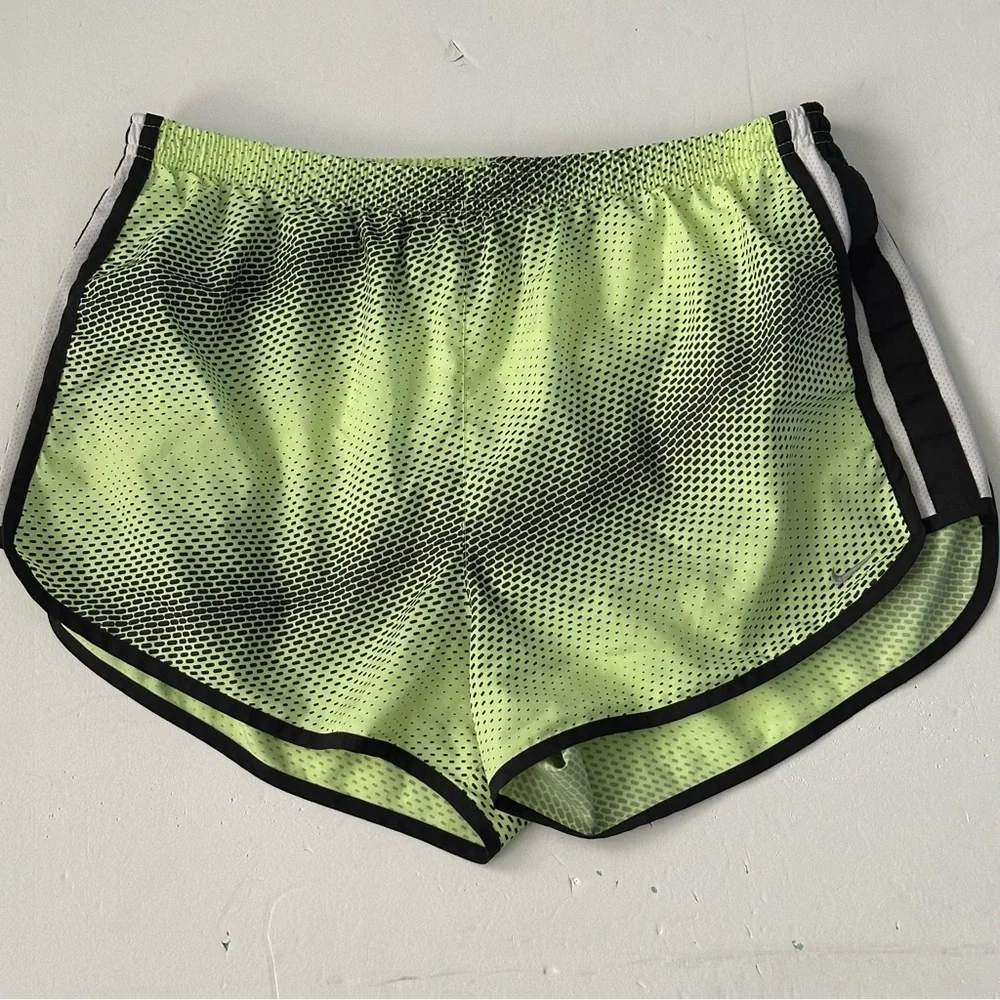 Nike Women’s Dri Fit Tempo Running Shorts Size Large
